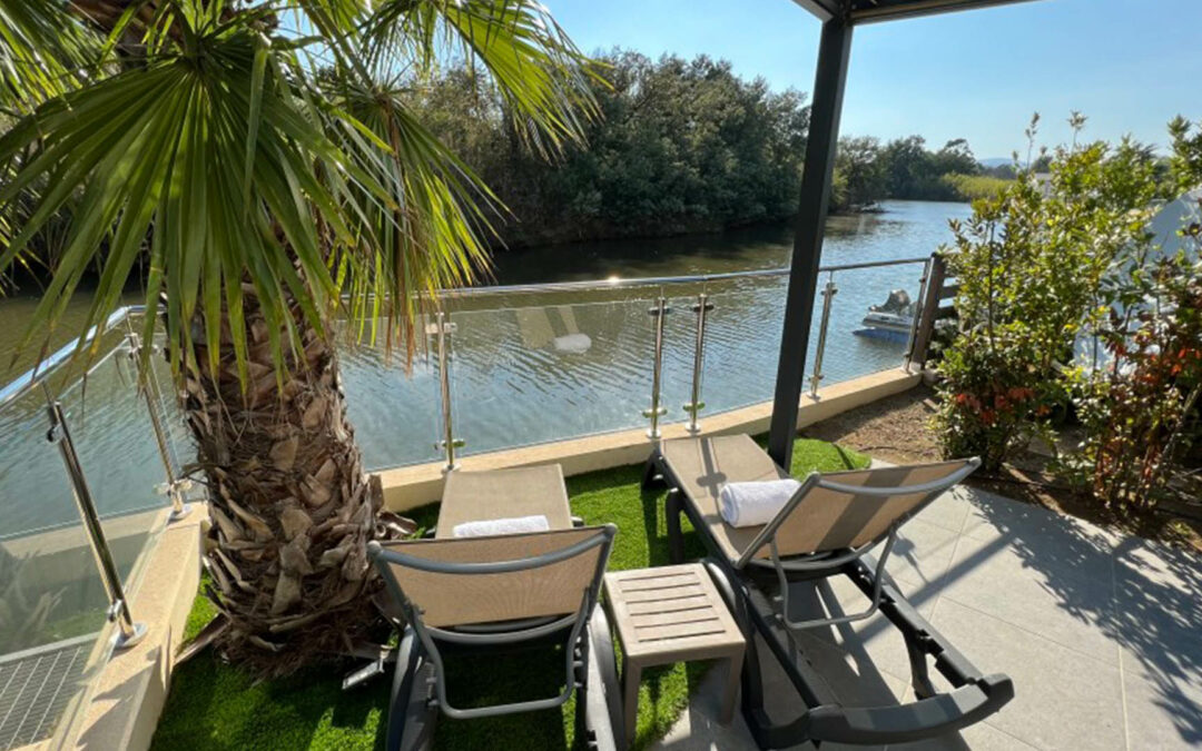 Executive Lodge 3 Riverside