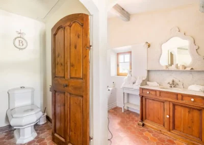 Chambre les medaillons salle d'eau bastide des saveurs, cours de cuisine, chef bérard